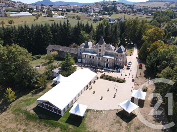 Maison à vendre  18 pièces - 675 m2 YSSINGEAUX - 43