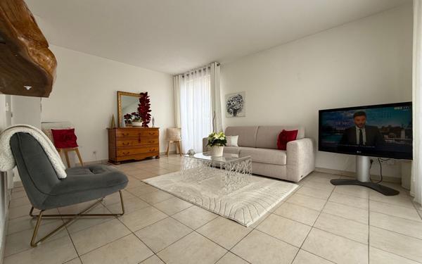 Appartement à vendre    2 pièces • 44 m2 Cagnes-sur-Mer