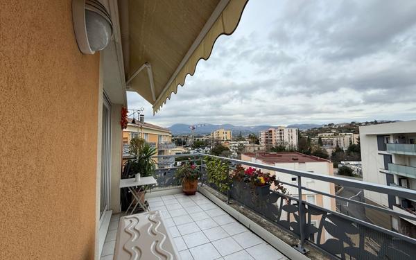 Appartement à vendre    2 pièces • 44 m2 Cagnes-sur-Mer