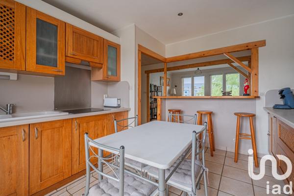 Appartement 3 pièces de 63 m² à Chambéry (73000)