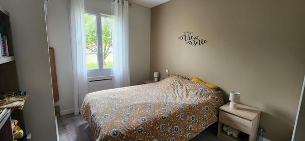 MARIGNY CHEMEREAU - PLAIN PIED - 4 CHAMBRES - GARAGE - JARDIN