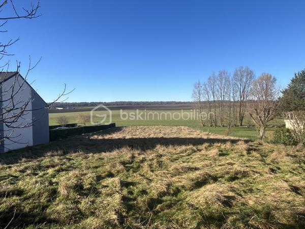 Terrain de 2 450 m²