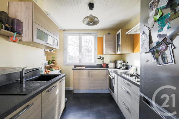 Appartement F4 à vendre  4 pièces - 62,50 m2 LA TRONCHE - 38