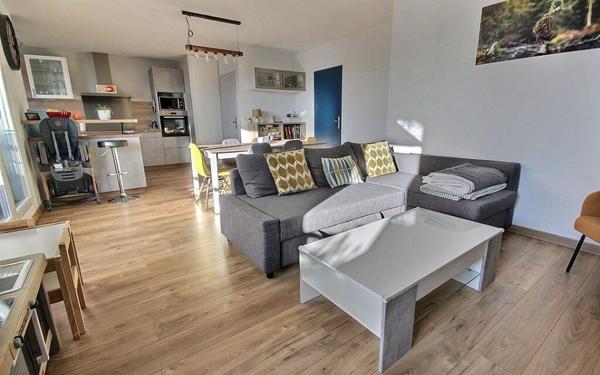 Appartement à vendre    5 pièces • 92,94 m2 Élancourt