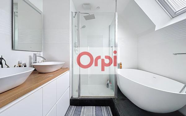 Maison à vendre    6 pièces •  Bures-sur-Yvette