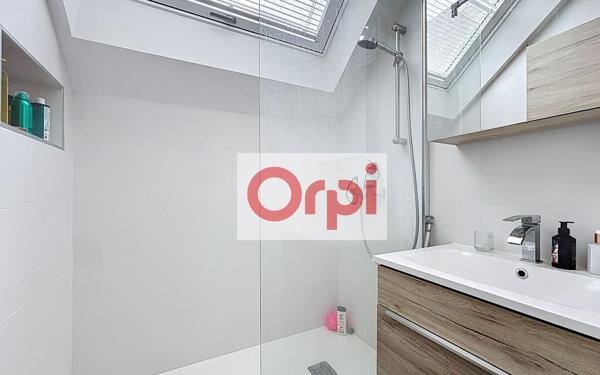 Maison à vendre    6 pièces •  Bures-sur-Yvette