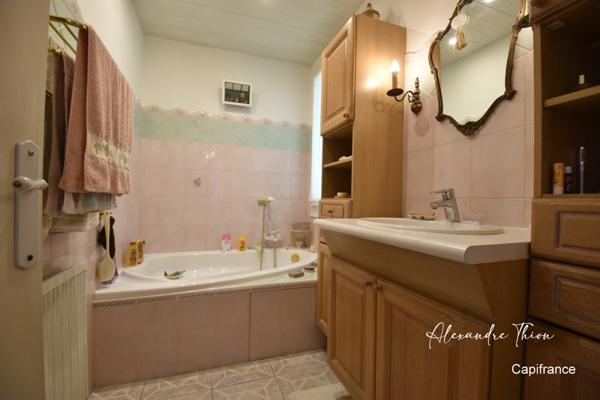 Appartement à vendre 4 pièces RILLIEUX LA PAPE (69)