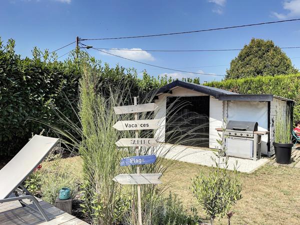 PAVILLON D'EXCEPTION DANS LE CENTRE DE CHANGE