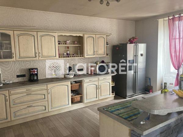 Achat immeuble Trizac - 522 m² - 56 680 €