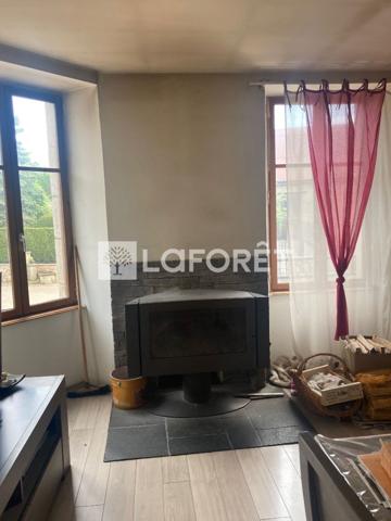 Achat immeuble Trizac - 522 m² - 56 680 €