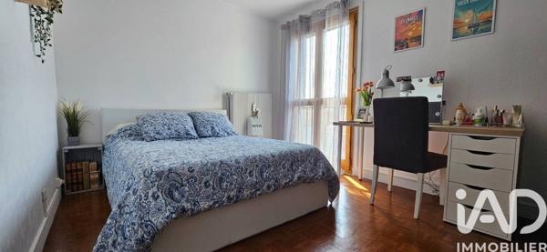 Appartement à vendre 5 pièces 89,72 m² Saint-Genest-Lerpt