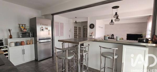 Appartement à vendre 5 pièces 89,72 m² Saint-Genest-Lerpt