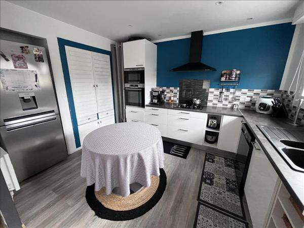 Maison à vendre |  Hinx |  6 pièces | 182 m²