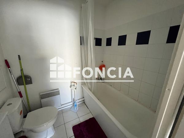 Location Appartement 2 pièces 31.4 m² - 1 AVENUE RAYMOND POINCARE Merignac 33700