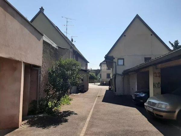 Vente Immeuble 300 m2 à Sainte-Croix-en-Plaine