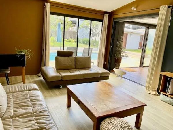 Maison à vendre 6 pièces 132m² Saint-Pierre (97410)
