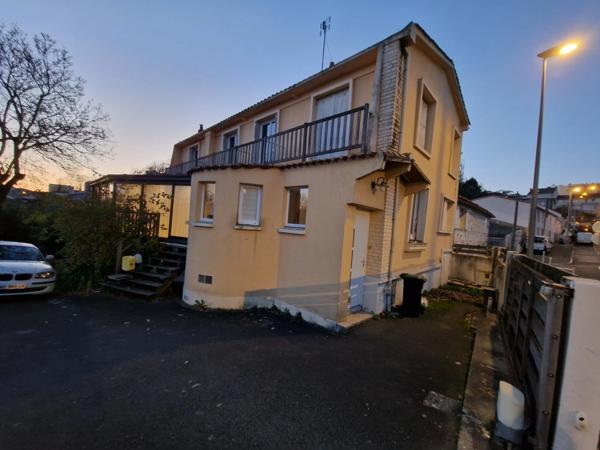 maison à vendre 10 pièces  (85)
