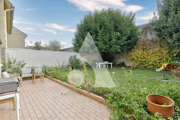 Maison 4 pièces 220 m2
