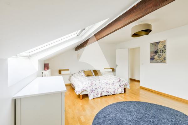 Maison 4 pièces 220 m2