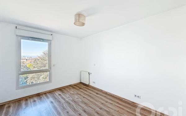 Appartement à vendre    2 pièces • 41 m2 Ambilly