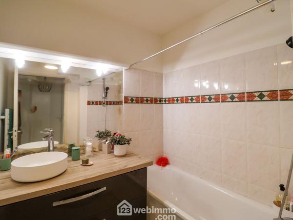 Appartement 108 m² à Marseille 13009