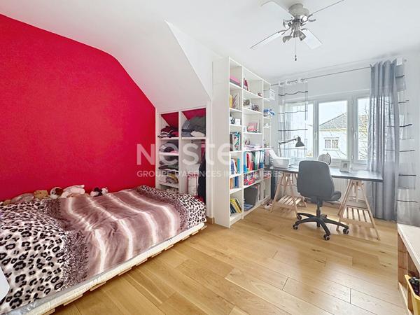 Maison familiale à vendre à Morangis avec 4 chambres 6 pièces, grands volumes, secteur recherché proche des commerces des écoles et des transports