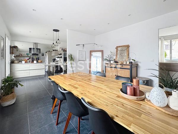Maison familiale à vendre à Morangis avec 4 chambres 6 pièces, grands volumes, secteur recherché proche des commerces des écoles et des transports
