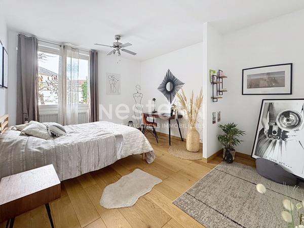 Maison familiale à vendre à Morangis avec 4 chambres 6 pièces, grands volumes, secteur recherché proche des commerces des écoles et des transports