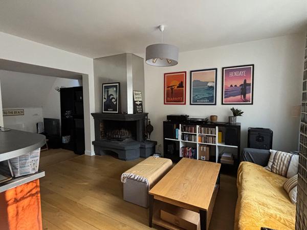 A VENDRE NANTES/ZOLA MAISON AVEC GARAGE ET CHEMINEE