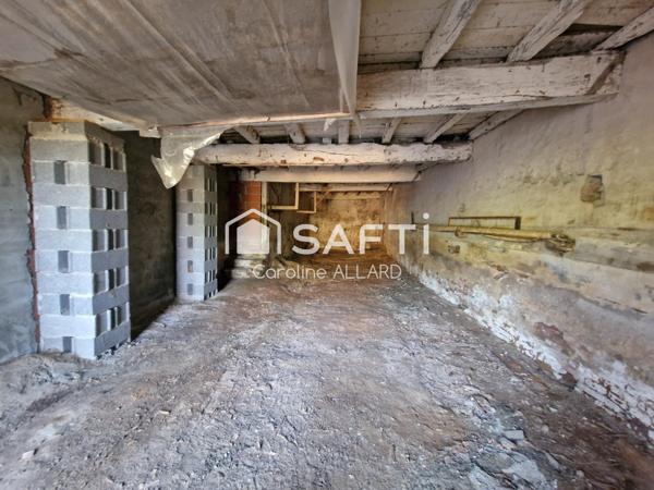 Centre-ville garage de 84m²