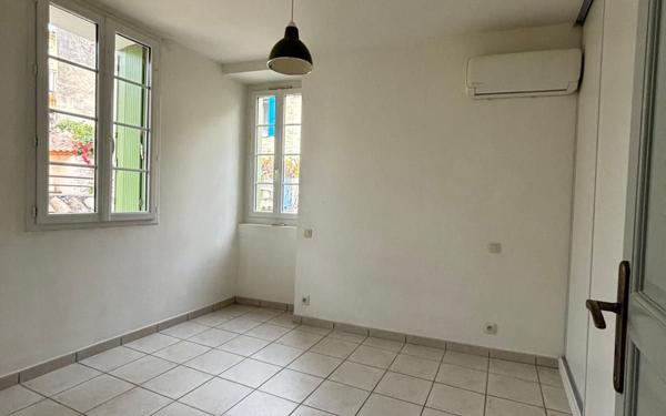 Appartement à louer    2 pièces •  Gréoux-les-Bains