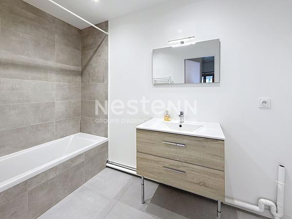 Appartement 3 Pièces avec 2 Chambres Balcon Cave et Ascenseur Part Dieu - 69003 LYON