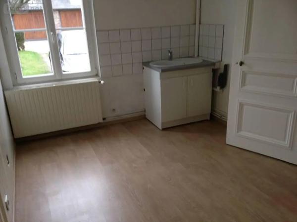 Location - Maison Saint-Pierre-lès-Elbeuf 76320 3 pièces 68 m 2 100 m 2