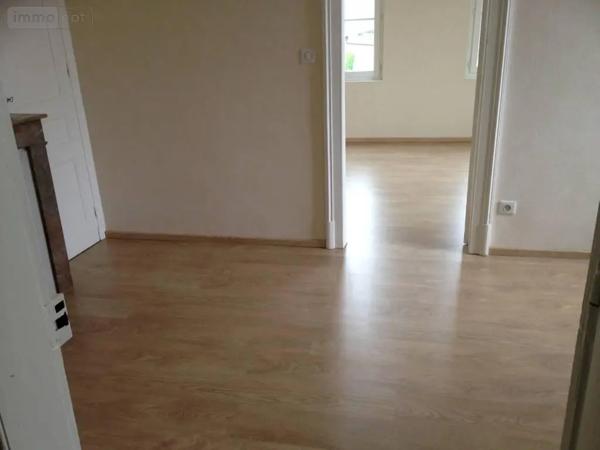 Location - Maison Saint-Pierre-lès-Elbeuf 76320 3 pièces 68 m 2 100 m 2