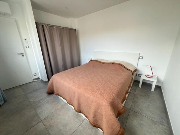 Maison Contemporaine sous les pins !