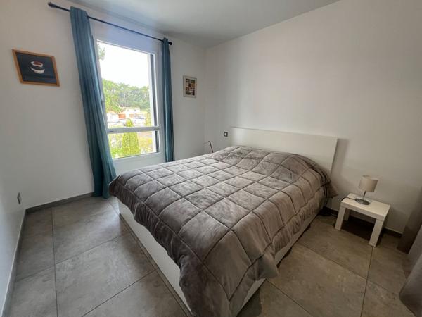 Maison Contemporaine sous les pins !