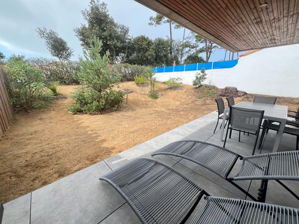 Maison Contemporaine sous les pins !