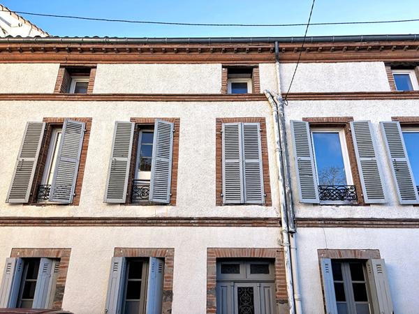 Charmante maison de ville avec 3 chambres + combles à Montauban Ville Bourbon