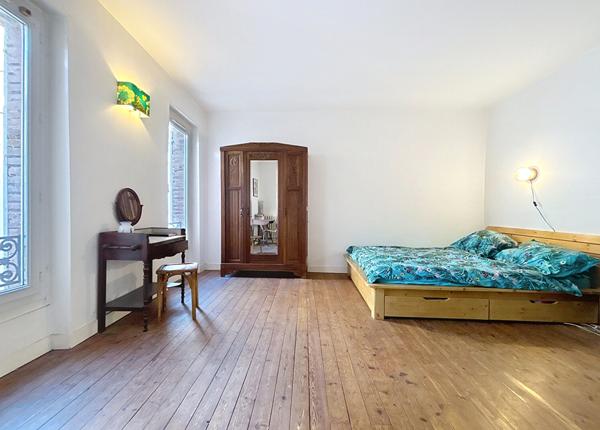 Charmante maison de ville avec 3 chambres + combles à Montauban Ville Bourbon