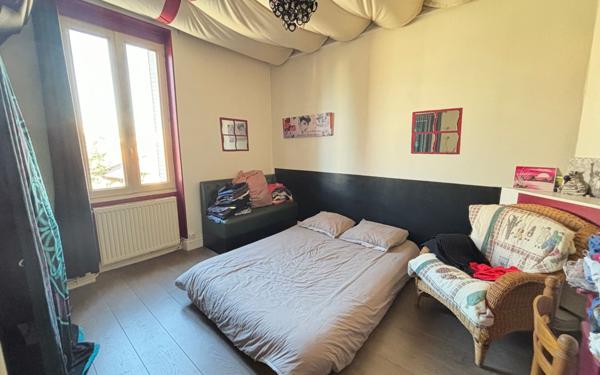 Maison à vendre    5 pièces •  Romans-sur-Isère