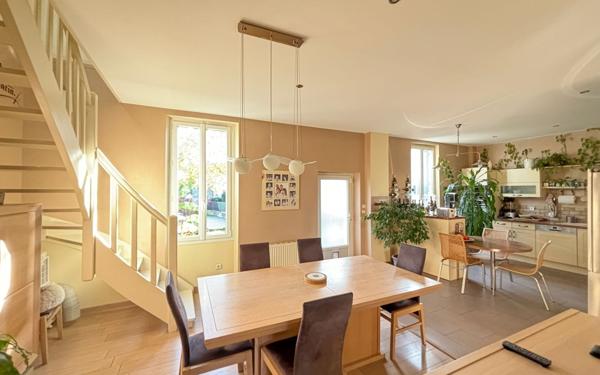 Maison à vendre    5 pièces •  Romans-sur-Isère