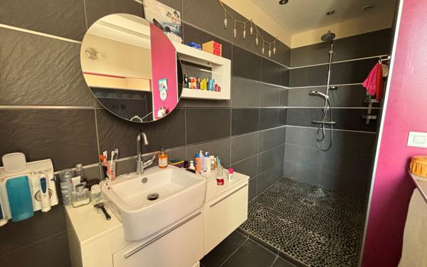 Maison à vendre    5 pièces •  Romans-sur-Isère