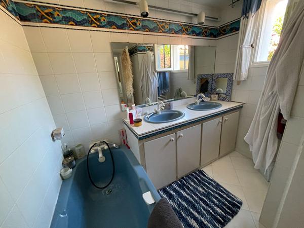 À deux pas du Port de la Cotinière ? Maison familiale de 162 m² avec jardin
