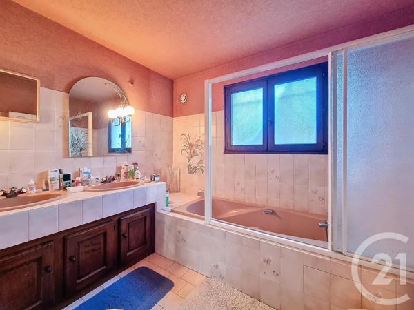 Maison à vendre  5 pièces - 165,56 m2 GUJAN MESTRAS - 33