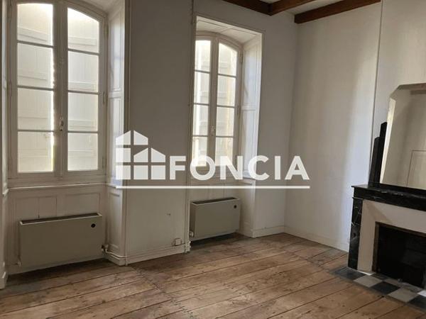 À vendre Maison 7 pièces 208.29 m² - Angoulême 16000