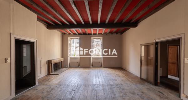 À vendre Maison 7 pièces 208.29 m² - Angoulême 16000