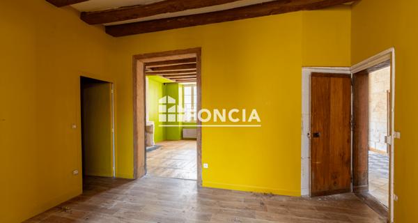 À vendre Maison 7 pièces 208.29 m² - Angoulême 16000