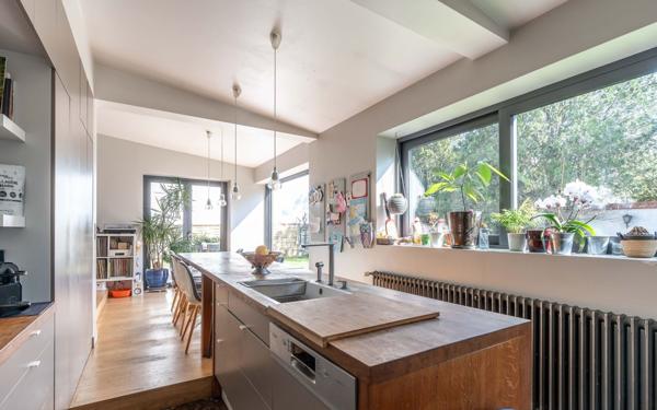 Maison à vendre    6 pièces • 137,80 m2 Joinville-le-Pont