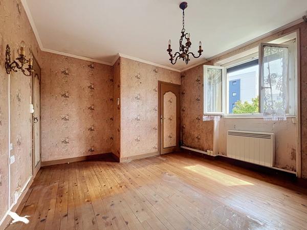 Maison 171 359 € Châteaulin 5 p 84 m² DPE E