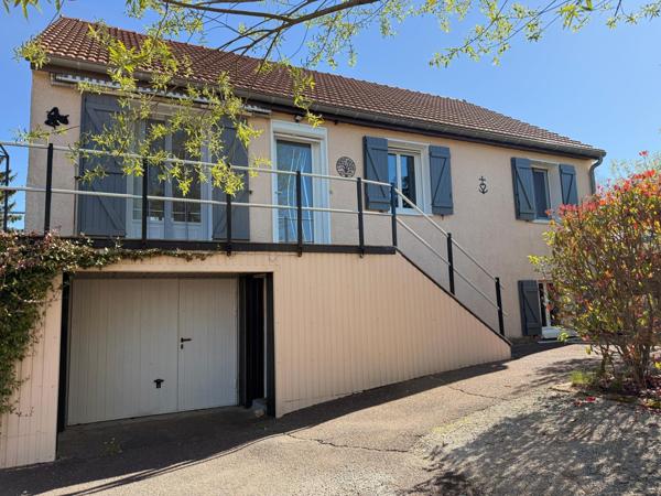 Maison de 106 m2 sur sous-sol, 4 chambres, jardin.